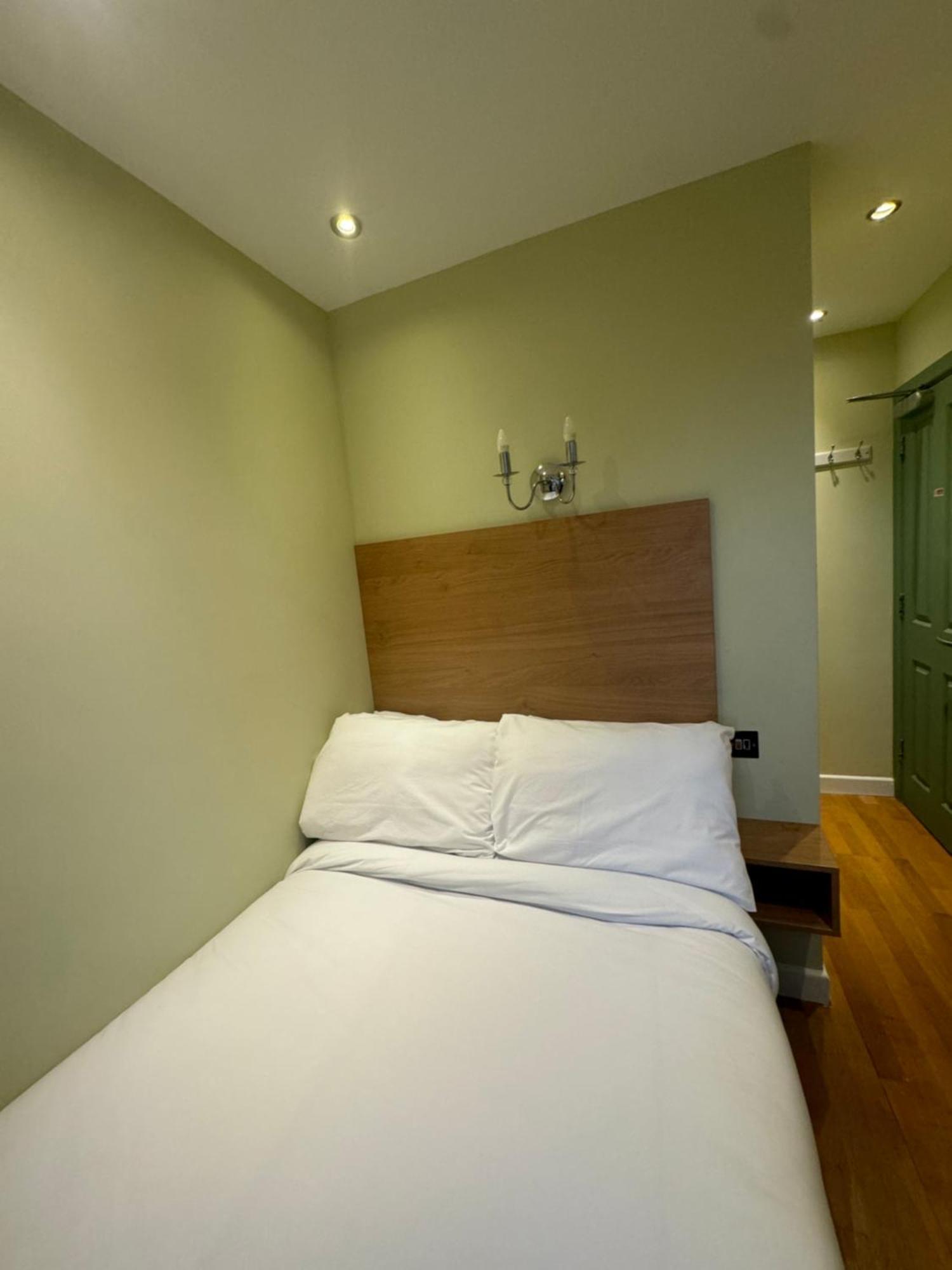 Matheson Olympia Hotel London Bagian luar foto