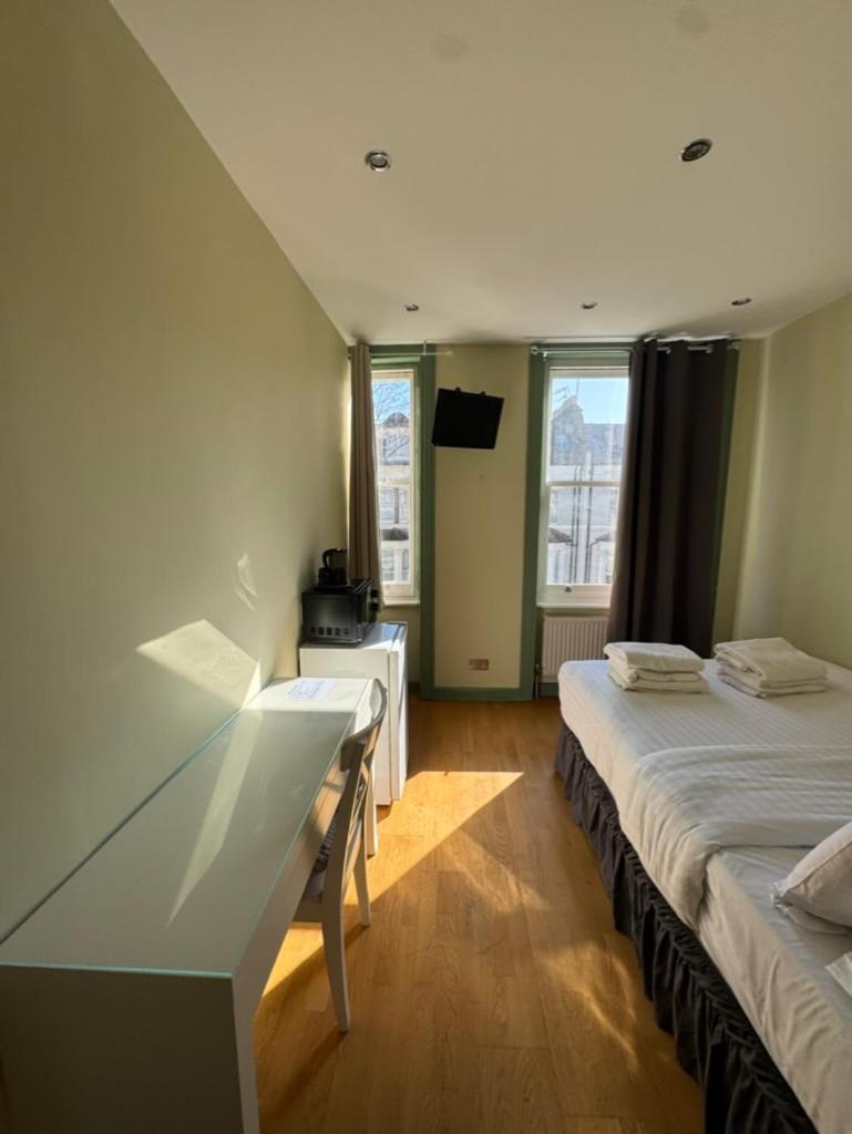 Matheson Olympia Hotel London Bagian luar foto